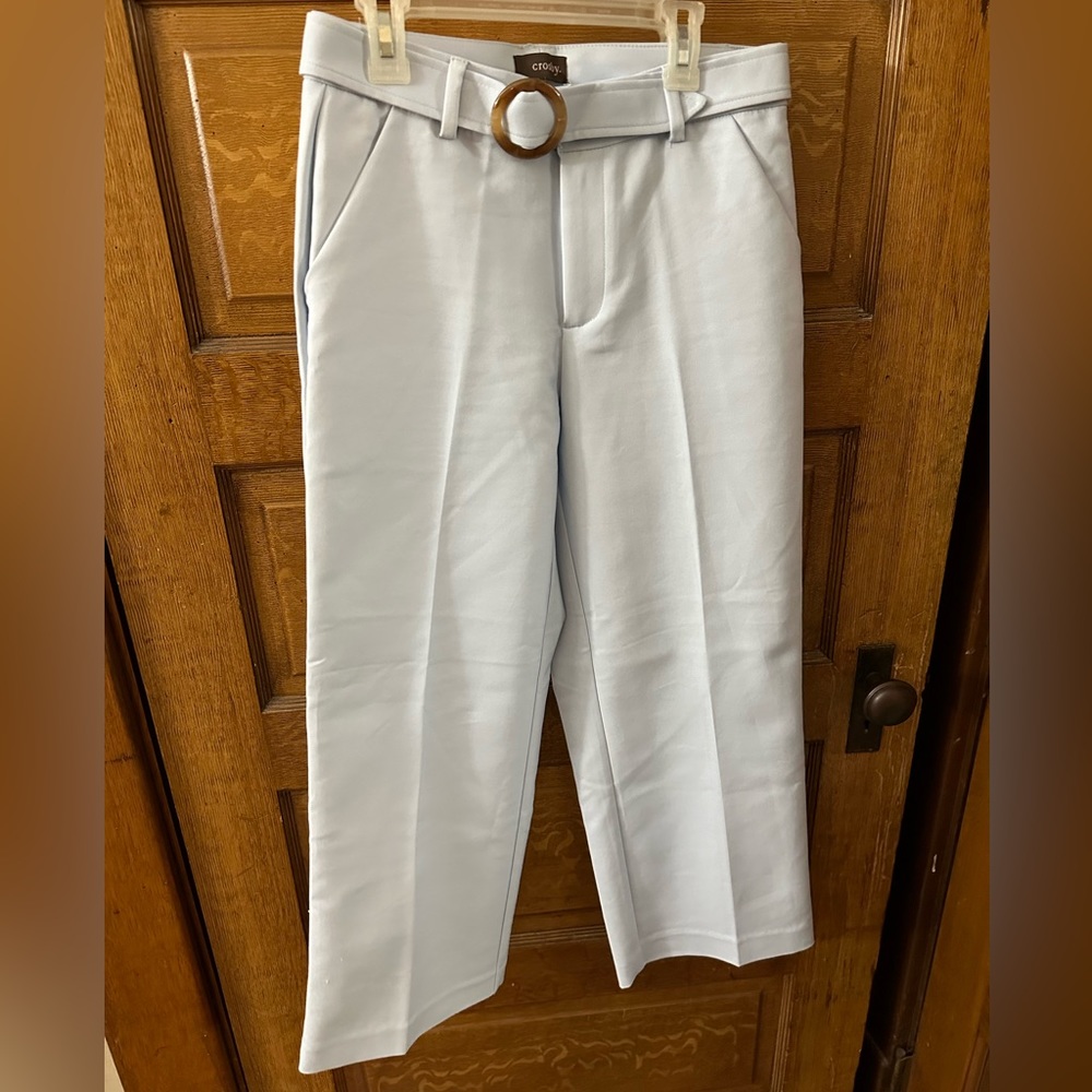 Light blue cropped pants